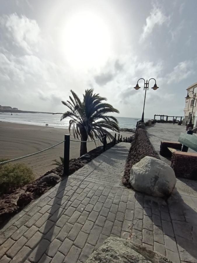 Melenara Beach And Salinetas Beach Telde Extérieur photo